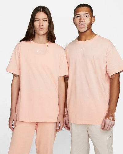 Nike Womens Sportswear Boyfriend Tee Arctic Orange/Sale